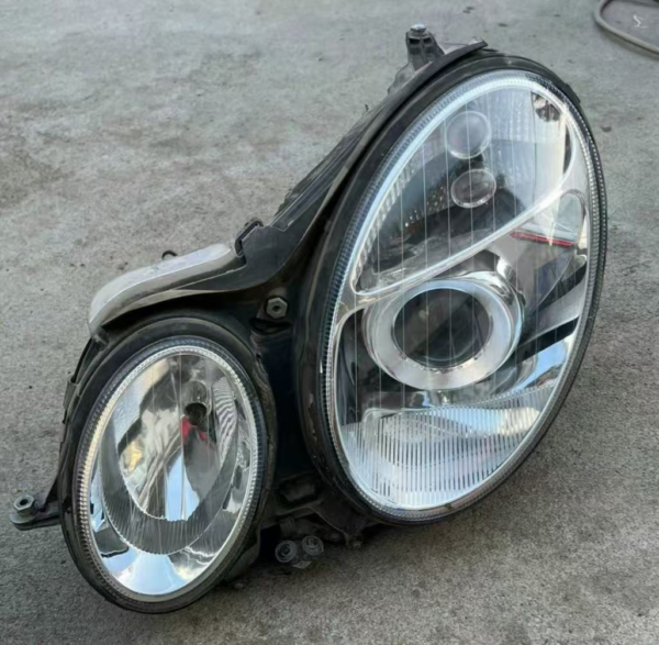 NSS0159 Mercedes-Benz E-Class W211 halogen headlights 06-09